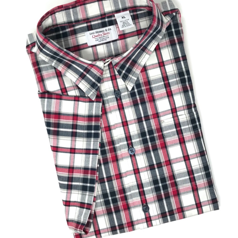 Levi’s Vintage Short Sleeve Button Up. *XL